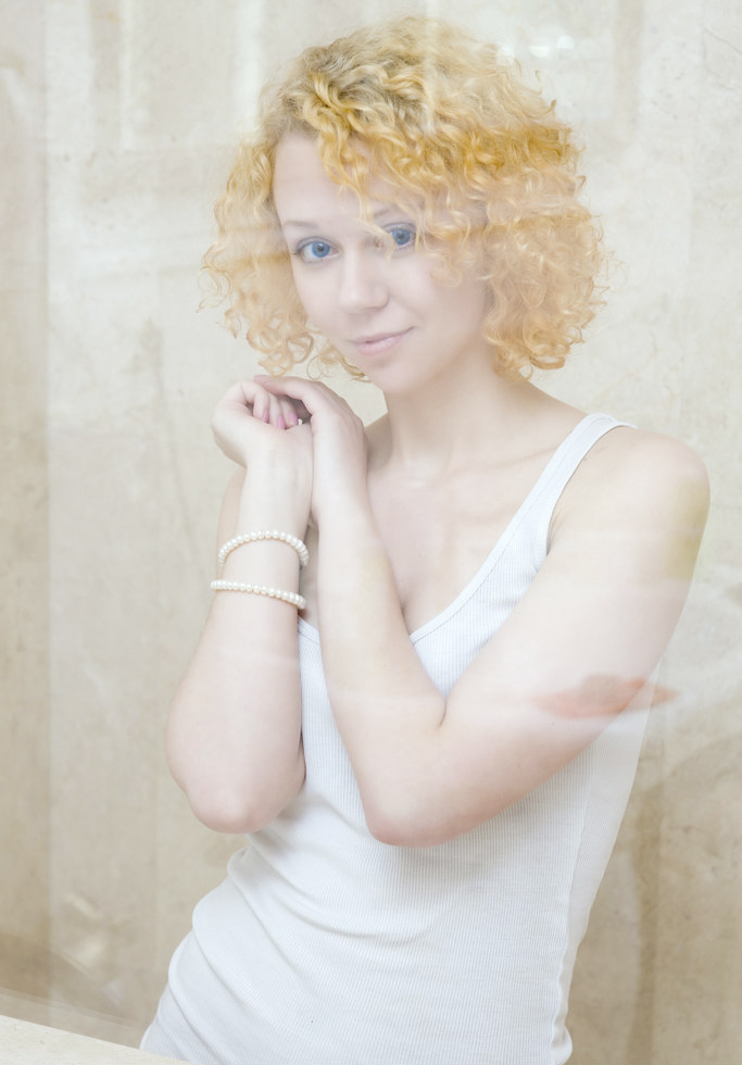 Проститутка Варвара, выезд 26 лет, у метро Комендантский Проспект  +7(981)294-39-94