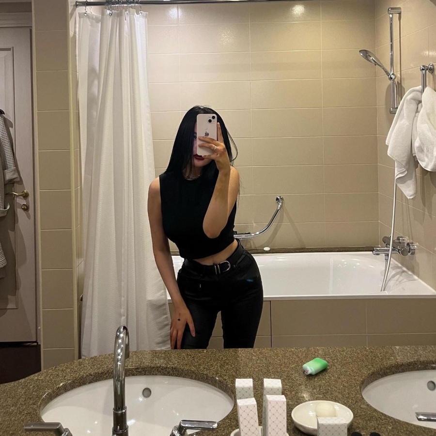 Проститутка Лилия 25 лет, у метро Василеостровская  +7(981)809-84-20