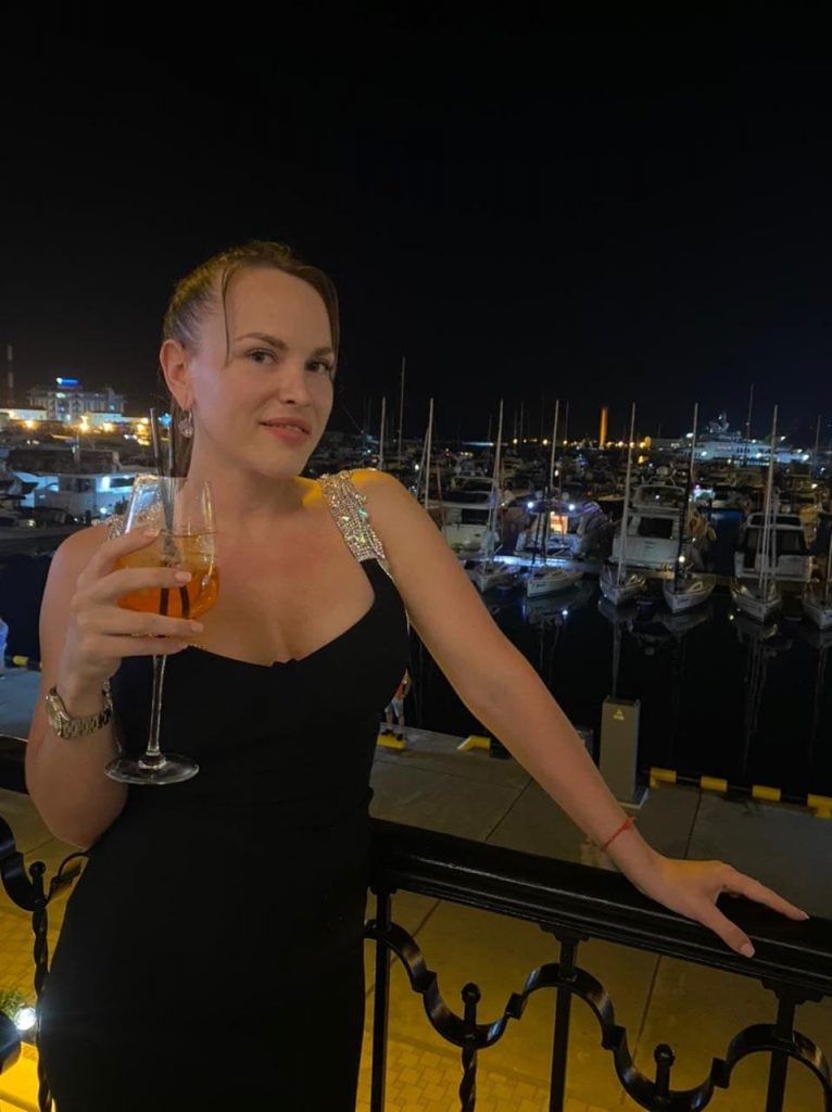 Проститутка Машуня 20 лет, у метро Волковская  +79811554285