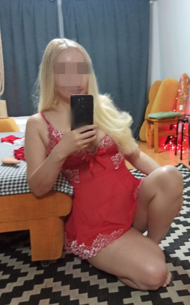 Проститутка Катя 25 лет, у метро Парк Победы  +79811554285